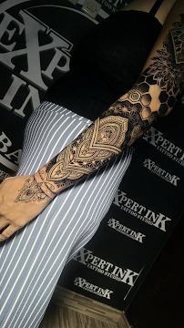 Fine line tattoos in Bali are trending for their delicate, minimalist style. Walk-in services offer precision designs that highlight elegance and subtlety. Experience why these refined tattoos are becoming a top choice for personal expression in Bali.