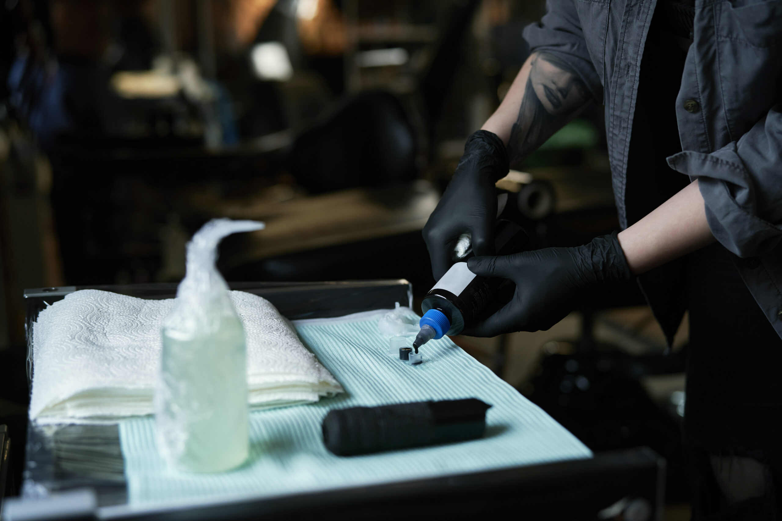 Tattoo health and safety in Bali are crucial for a safe and enjoyable experience. Ensure the studio follows proper hygiene practices, uses sterilized equipment, and employs experienced artists. Walk-in services in Bali prioritize your safety, providing a clean and professional environment for your tattoo.